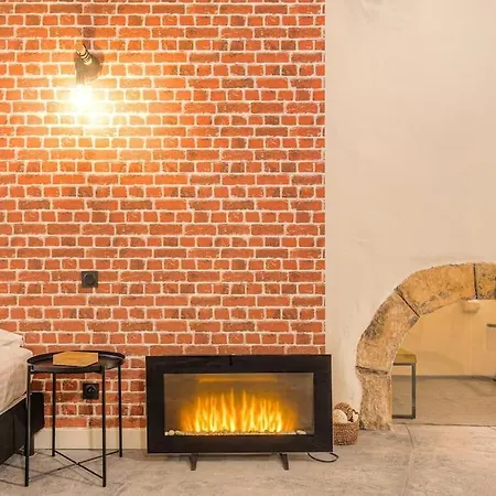 Industrial-style With Bathtub, Vieux-lyon * Lyon